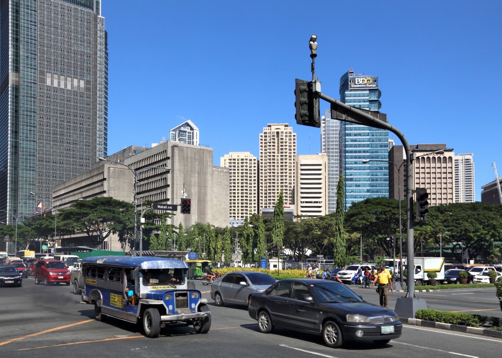 4 Tips for Moving Around and Out of Manila