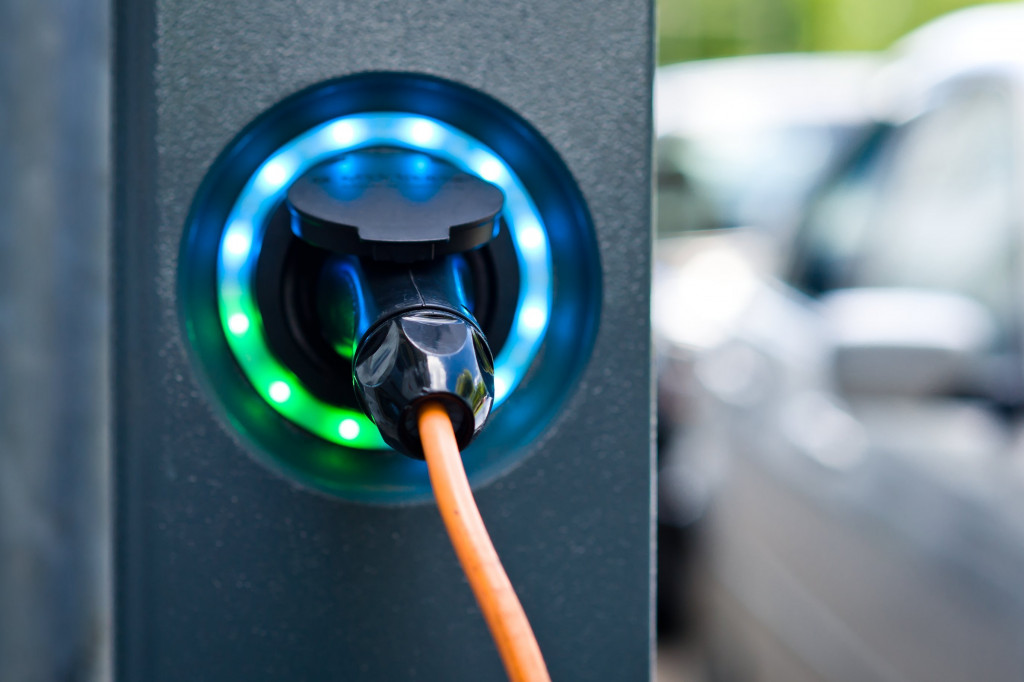 electric car plug